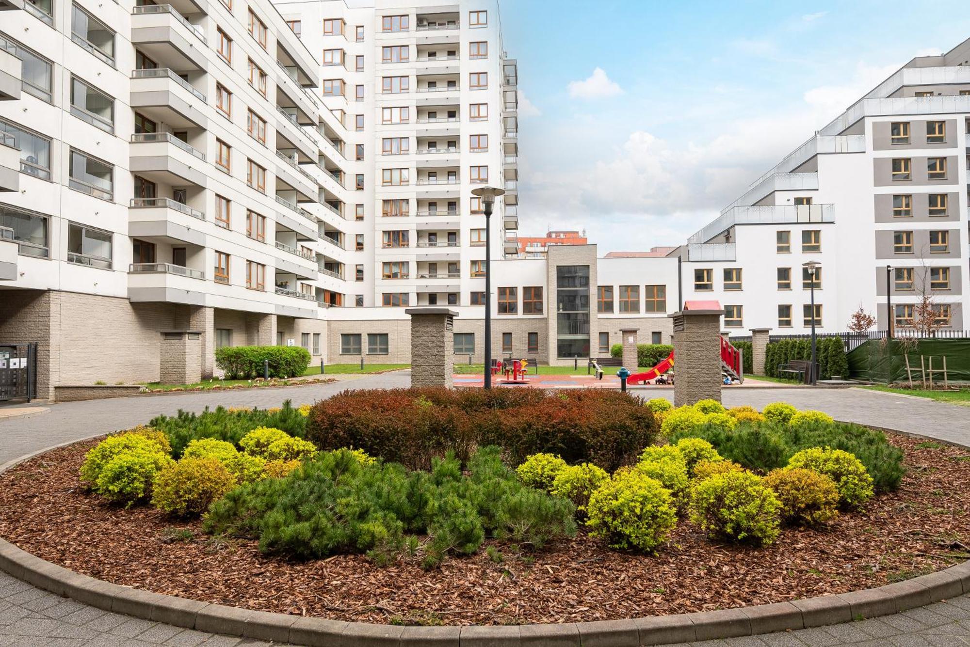 Aleja Krakowska Comfy Apartment Varsóvia Exterior foto